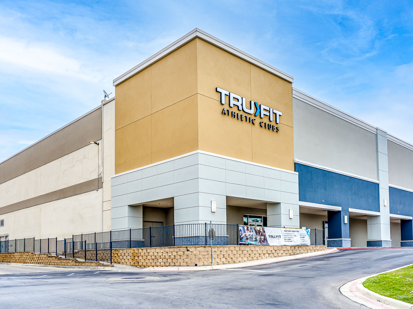 Sneak peak: TruFit Athletic Clubs opening at Sunland Park Mall, Local News