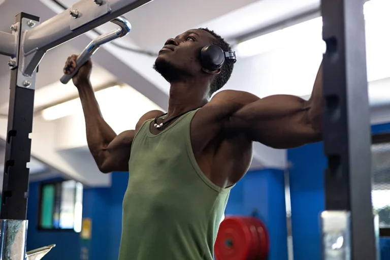Murph CrossFit Workout: How to Prep, Scale, and Finish It