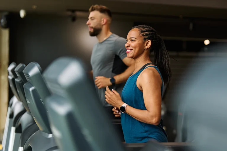 Treadmill Workout: 4 Formats That Beat Walking at One Speed
